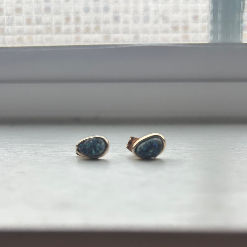 Elegant Blue/purple Stone Earrings - Picture 10 of 11